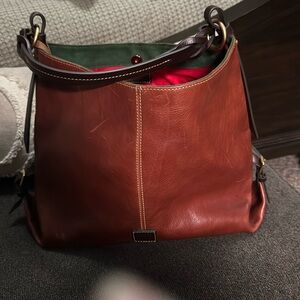Dooney and Bourke twist sac